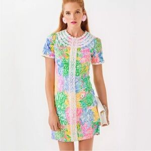 NWT Lilly Pulitzer Mila Short
Sleeve Shift Dress